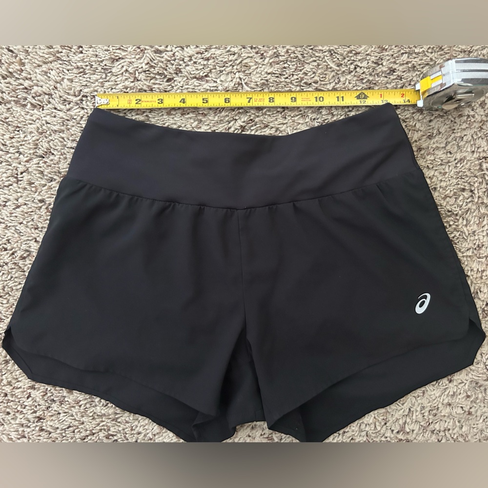 ASICS Women’s Road 3.5 In Shorts
